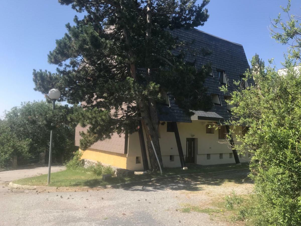 Tres Bel Appartement T3 De 62M2 8 Personnes Font Romeu Dış mekan fotoğraf